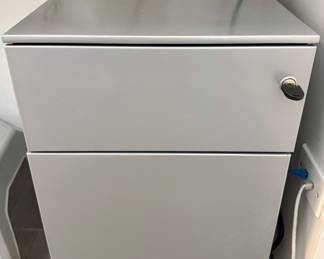 Buy it Now $85.00 Mobile File Cabinet in Matte Silver with Lock & Key