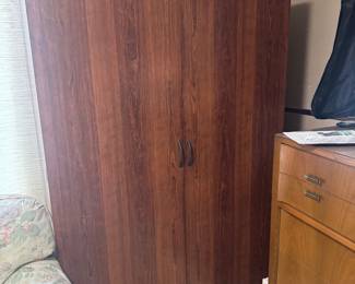 Wardrobe cabinet x3