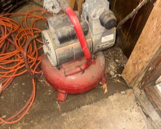 Air compressor
