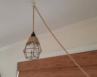 Light fixture