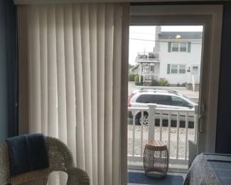 Vertical blinds - cream