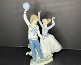 Lladro "Children at Play"