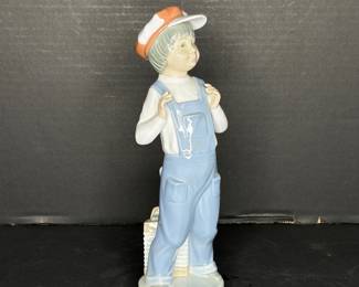 Lladro "Boy from Madrid"