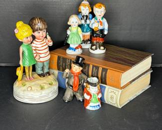 1974 Gorham Moppets music box, Occupied Japan figurines