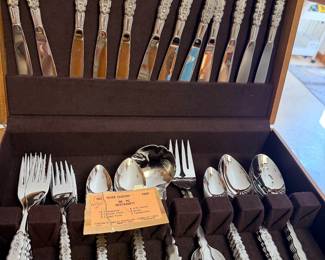 Vintage 1960's Oneida Stainless  Flatware "Rose Queen" 50 Piece Set plus Chest