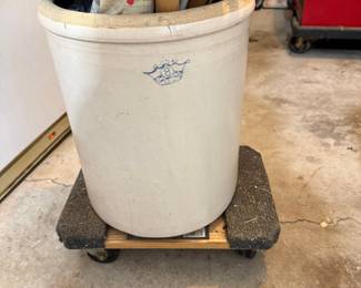 Robinson Ransbottom (RRPCo) 8-Gallon Stoneware Crock with Blue Crown Stamp