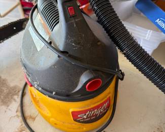 Stinger 2 Gallon Wet/Dry Vacuum