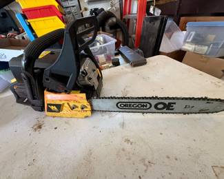 WEN 3816 Gas Chainsaw