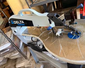 Delta ShopMaster 16-Inch Scroll Saw
