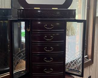 Hives and Honey Patricia Jewelry Chest with Mirror and Etched Glass