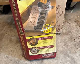 Milescraft 1206 SignCrafter Router Sign Making Jig