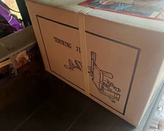 Shop Basics Heavy-Duty Tenoning Jig