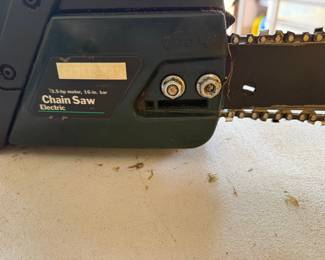 Craftsman 3.5 HP Electric Chainsaw with 16-inch Bar