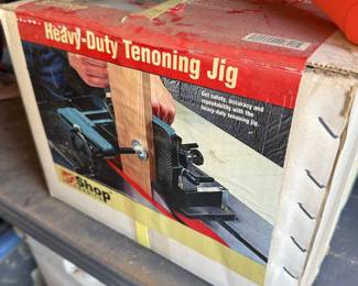 Shop Basics Heavy-Duty Tenoning Jig