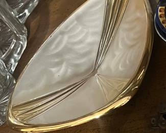 Silverama Tarnish-Resistant Serving Dish