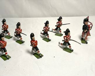 Vintage Britains Lead Scottish Soldiers