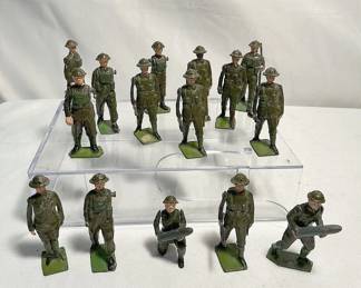 Vintage Royal Toy Soldiers