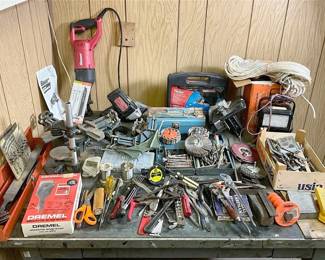 All Sorts Of Tools Table