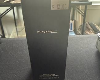 Mac Brush Cleanser 
