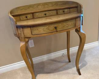 Butler Specialty Entryway Table
