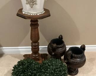Wood Plant Stand Pots