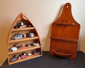 Wood Shelves With Duck Collection