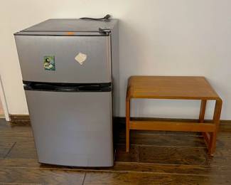 This mini-fridge could be a nice addition to your kitchen or small apartment.