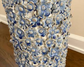 Close up of the ceramic table.
