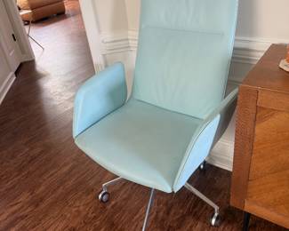 Arper Italian Designer Office / Conference Chair – Modern Rolling Chair