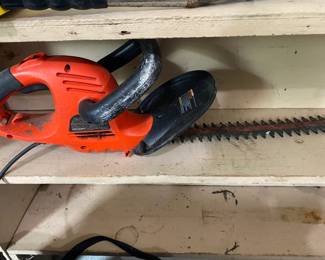 electric hedge trimmer