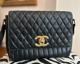 Chanel lambskin bag *replica*