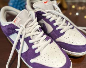 Nike Dunks 