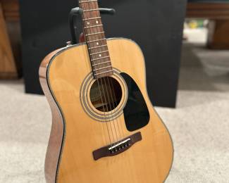 Fender Acoustic Guitar