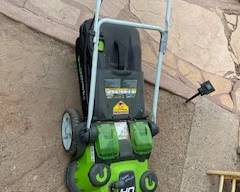 40 v battery operated lawnmower