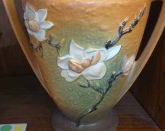 Roseville Pottery Magnolia Vase (Shape 94-9) in Brown/Green Glaze