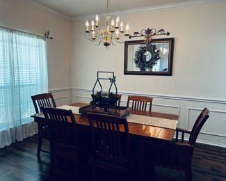 J Elliott Est Sales-Cottage Core and Farmhouse Chic!