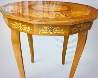 Music Box Side end table. Top opens to music playing!
