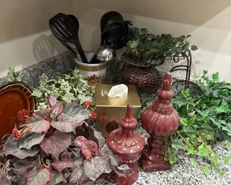 Greenery, Tissue Holder, Plate And Other Items
