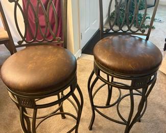 005 Metal Bar Stools With Faux Leather Seats