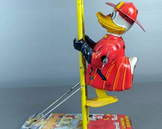 Line Mar Toys Donald Duck Climbing Fireman Tin Lithograph Toy