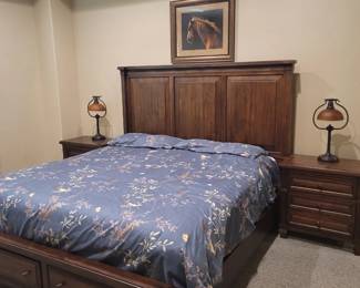Aspen Home King Platform Bed & Matching Side Tables