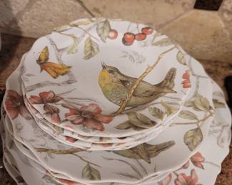 222 Fifth - Piper Dish Set