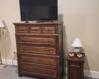 Aspen Home Chest of Drawers
