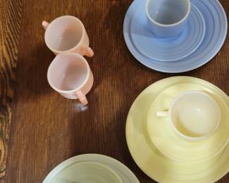 Little Hostess child's tea set 