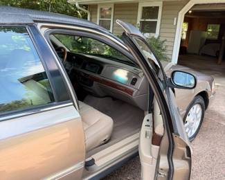 2003 Tan Mercury
