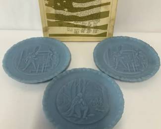 Fenton 1976 Bicentennial Blue Satin Glass Commemorative Plates with Box