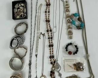 Fashion Jewelry Necklaces and Bracelets