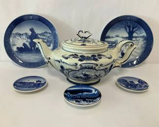 Royal Copenhagen Blue White Porcelain Teapot with Collector Plates and Decorative Saucers