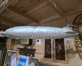 Model Zeppelin Blimp