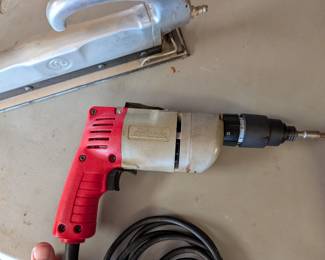 VINTAGE POWER DRILL - MILWAUKEE - TESTED